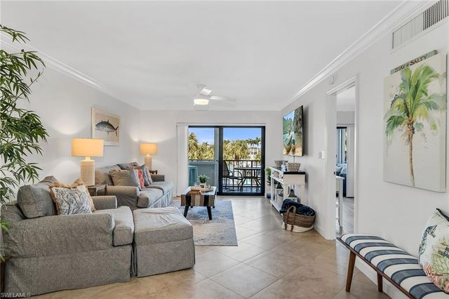 1041 Swallow AVE 304, Marco Island, FL 34145