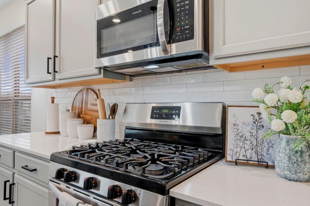 5142 Dunstable Manor Lane, Rosharon, TX 77545