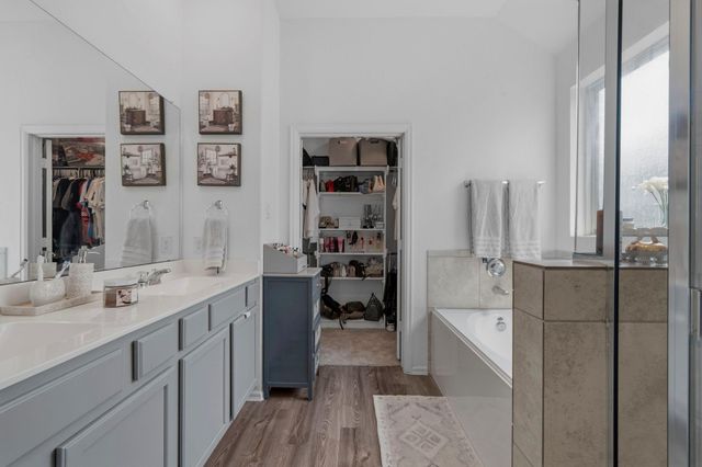 5142 Dunstable Manor Lane, Rosharon, TX 77545