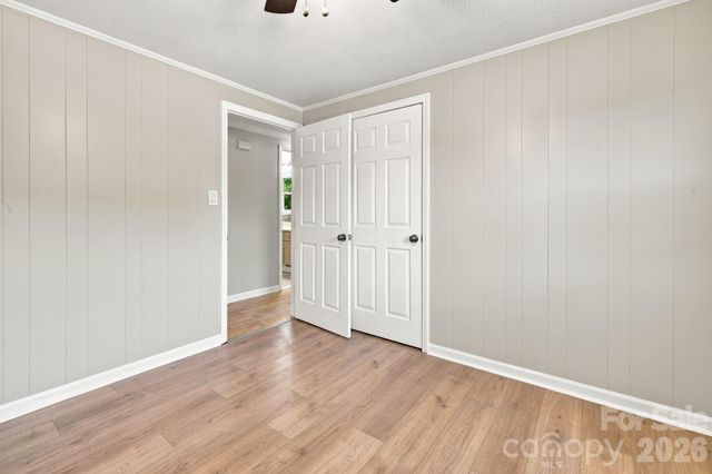 1021 S Caldwell Avenue, Newton, NC 28658