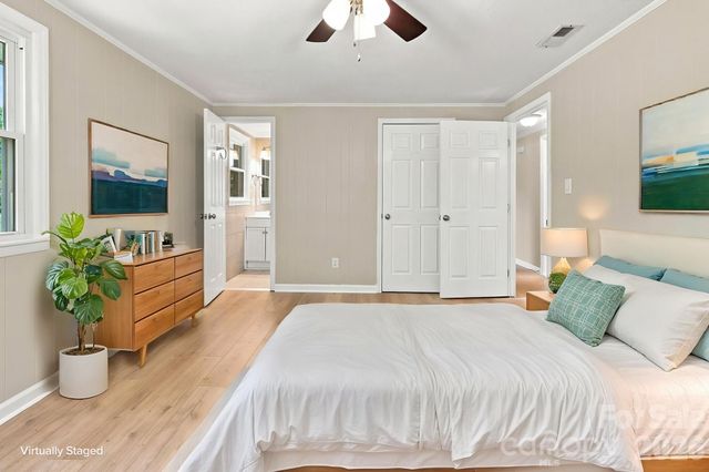 1021 S Caldwell Avenue, Newton, NC 28658