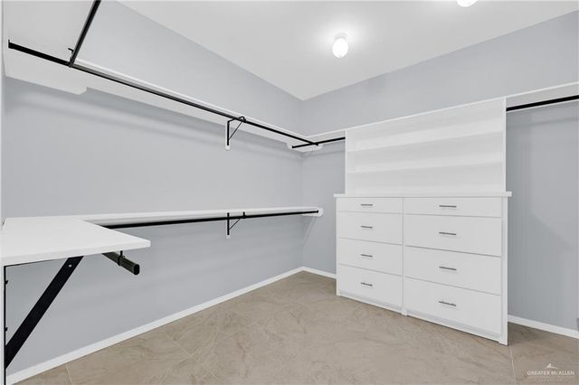 2501 S Louisiana Avenue, Weslaco, TX 78596