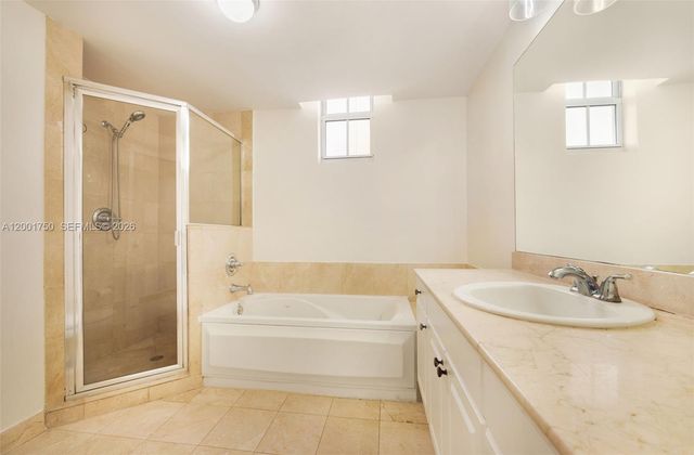 357 Almeria Ave 1507, Coral Gables, FL 33134