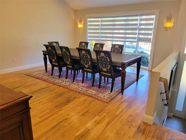 650 Prescott Place, North Woodmere, NY 11581