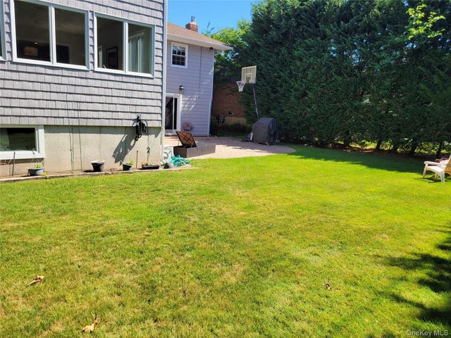 650 Prescott Place, North Woodmere, NY 11581