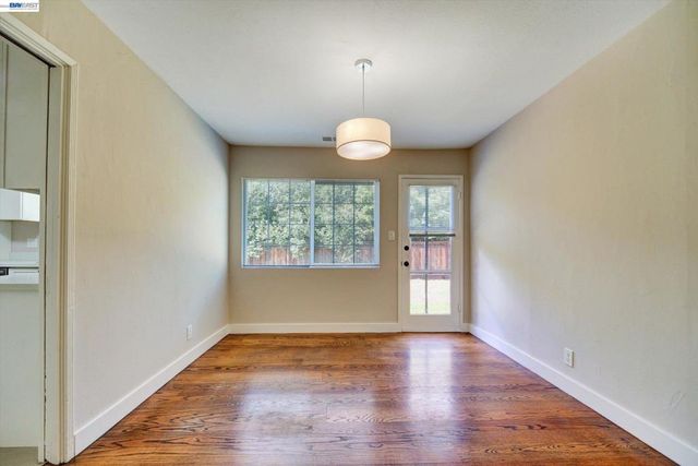 15963 Via Toledo, San Lorenzo, CA 94580