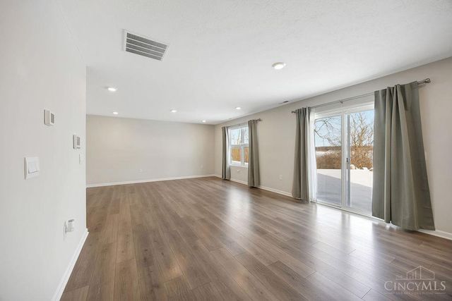 950 Nelson Place, Trenton, OH 45067