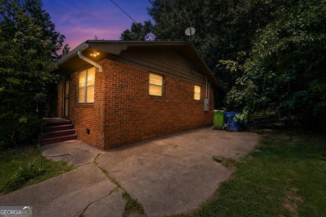 4005 Princeton Place SW, Atlanta, GA 30331