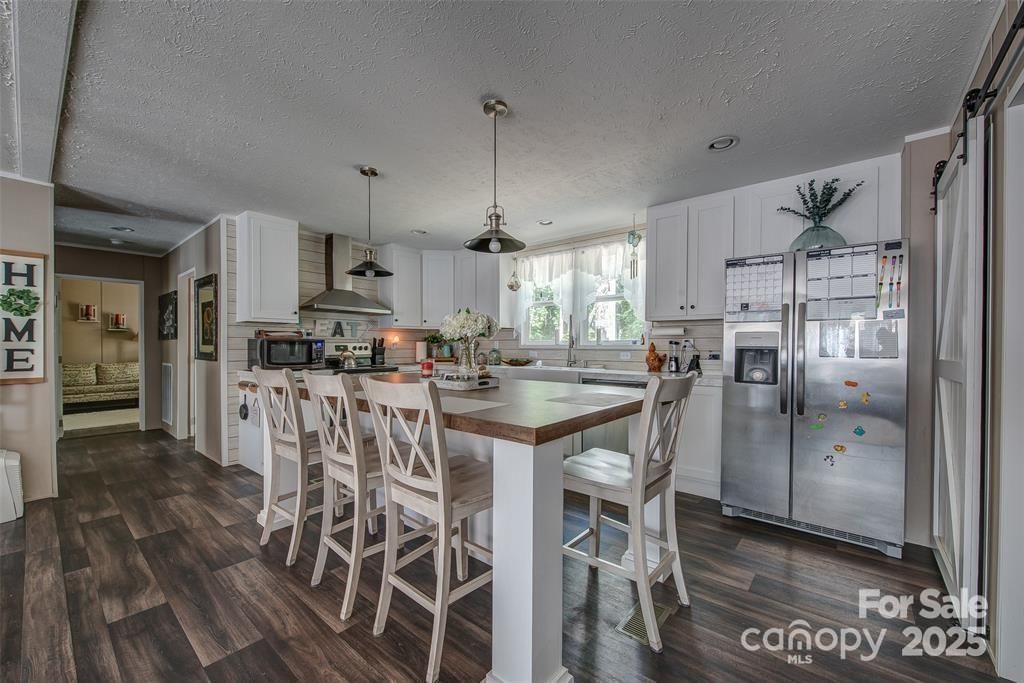 3483 Broad River Lane, Lincolnton, NC 28092