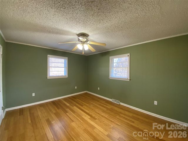 203 Ratchford Farm Road, Gastonia, NC 28056