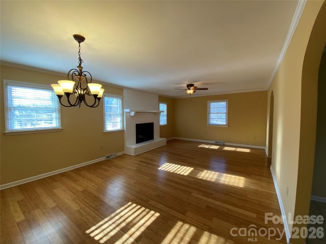 203 Ratchford Farm Road, Gastonia, NC 28056