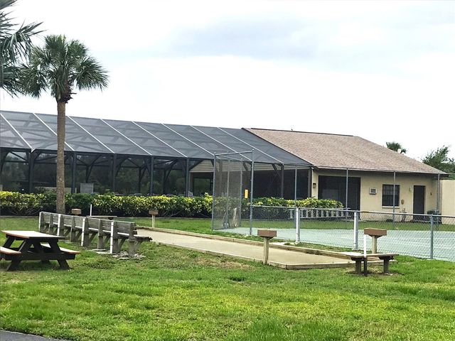 4024 OAKVIEW DRIVE I2, Punta Gorda, FL 33980