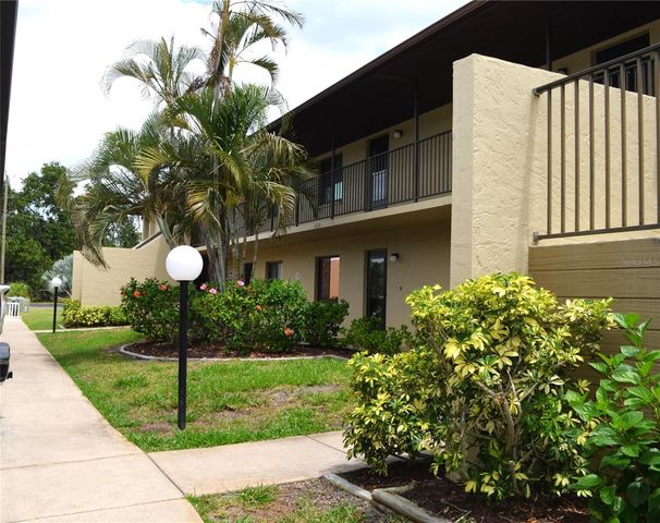 4024 OAKVIEW DRIVE I2, Punta Gorda, FL 33980