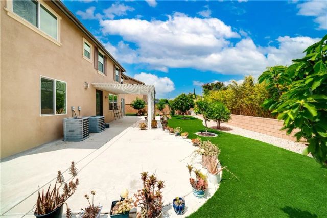 5676 Avocet, Jurupa Valley, CA 91752