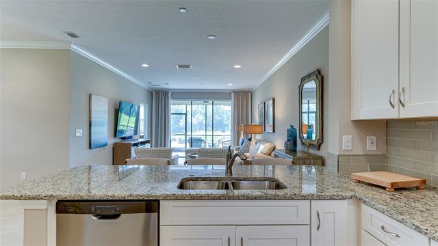 13816 MESSINA LOOP 101, Bradenton, FL 34211