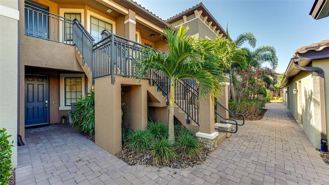 13816 MESSINA LOOP 101, Bradenton, FL 34211
