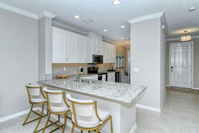 13816 MESSINA LOOP 101, Bradenton, FL 34211