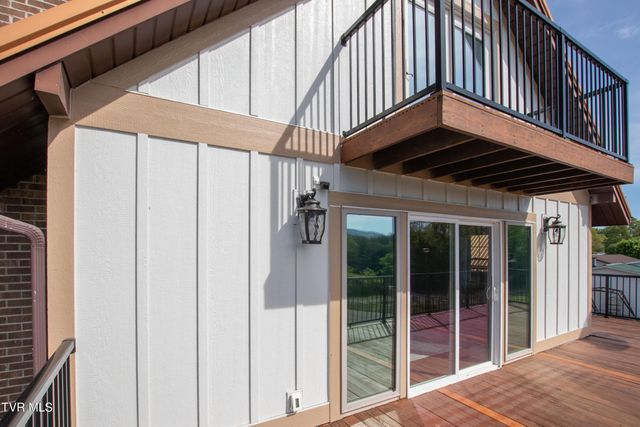 917 Painter Creek Road, Bristol, TN 37620