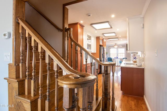 917 Painter Creek Road, Bristol, TN 37620