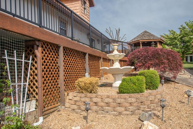 917 Painter Creek Road, Bristol, TN 37620