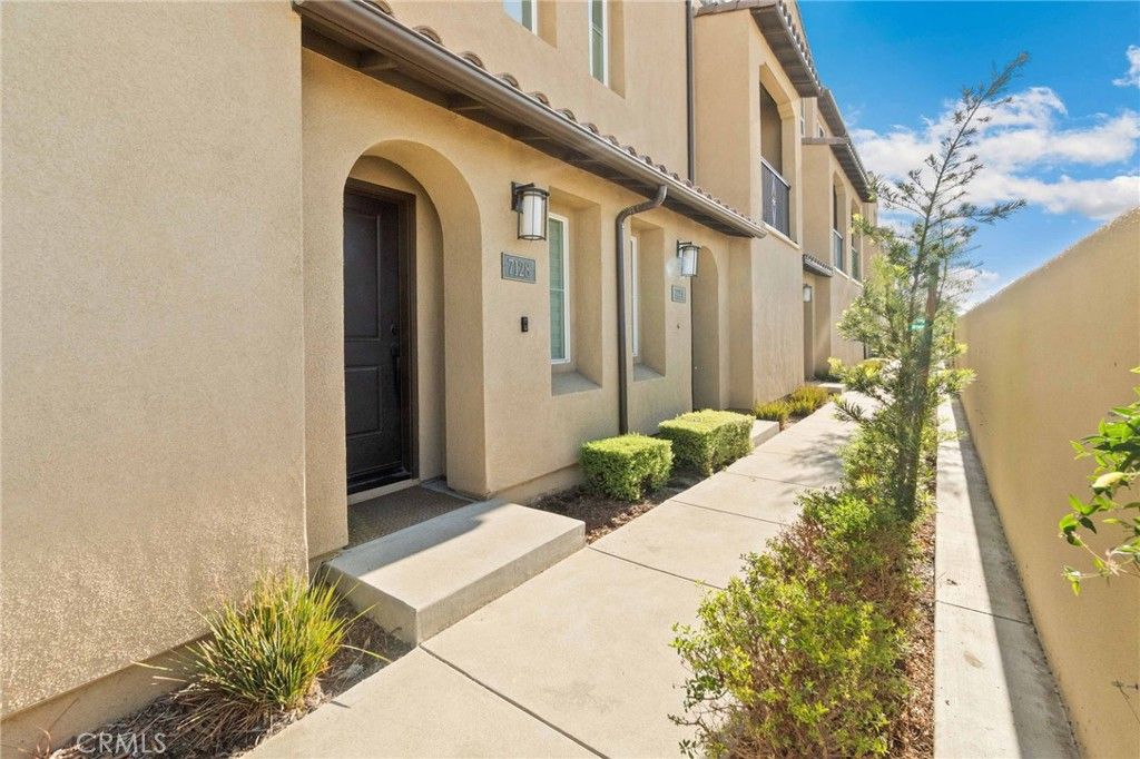 7128 Viceroy Way, Buena Park, CA 90621 — photo 2
