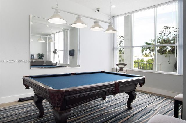 11930 N Bayshore Dr 609, North Miami, FL 33181