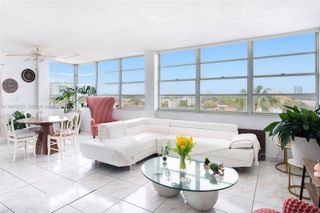 11930 N Bayshore Dr 609, North Miami, FL 33181
