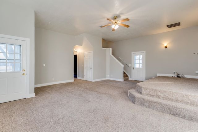 10203 N Meridian Ave, Valley Center, KS 67147