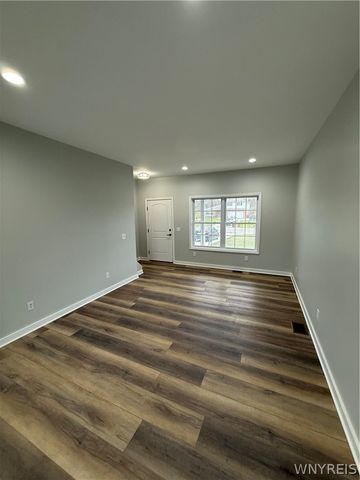 5156 Berg Road, West Seneca, NY 14218