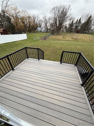 5156 Berg Road, West Seneca, NY 14218