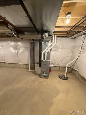 5156 Berg Road, West Seneca, NY 14218