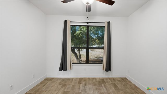 1039 Primrose Path, Canyon Lake, TX 78133