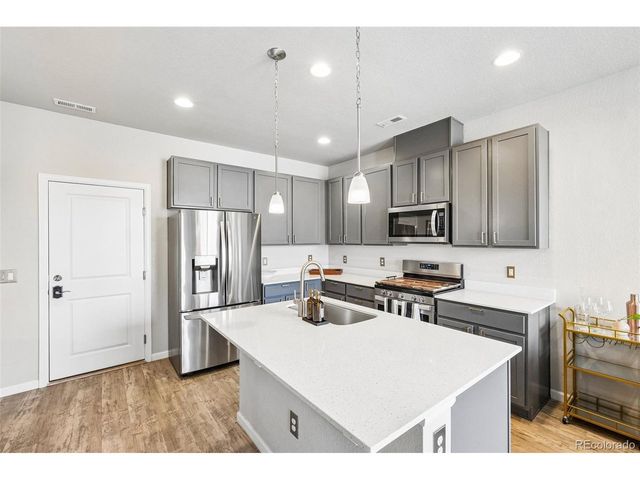 19629 W 93rd Dr B, Arvada, CO 80007