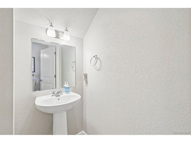 19629 W 93rd Dr B, Arvada, CO 80007