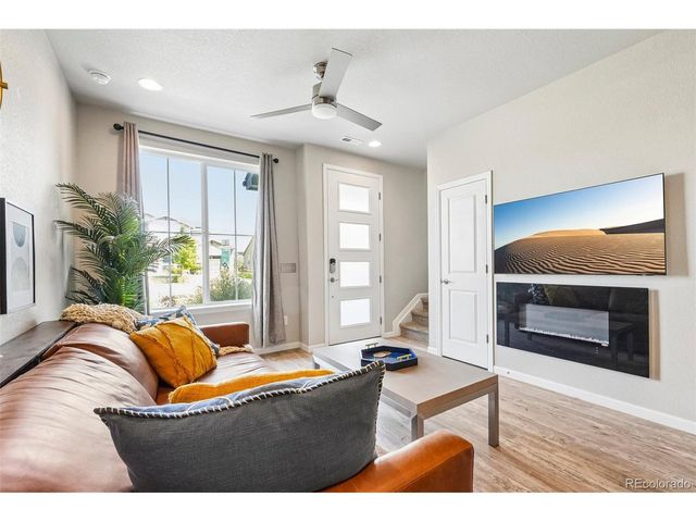 19629 W 93rd Dr B, Arvada, CO 80007