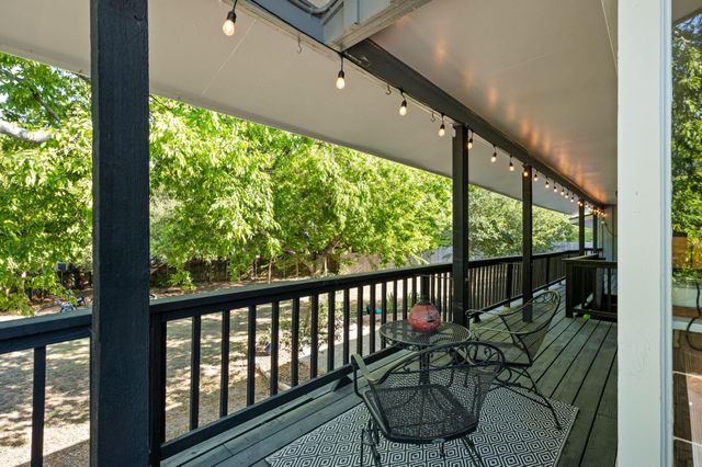 1712 McCoy PL, Georgetown, TX 78626