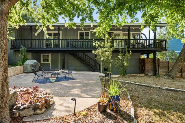 1712 McCoy PL, Georgetown, TX 78626