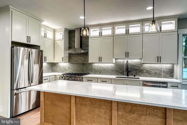 1231 LOWER STATE RD, North Wales, PA 19454