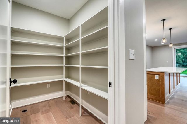 1231 LOWER STATE RD, North Wales, PA 19454