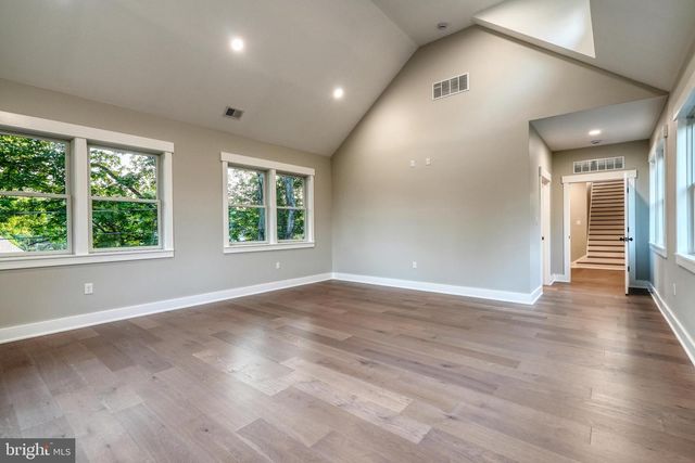 1231 LOWER STATE RD, North Wales, PA 19454