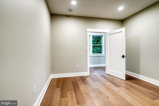 1231 LOWER STATE RD, North Wales, PA 19454