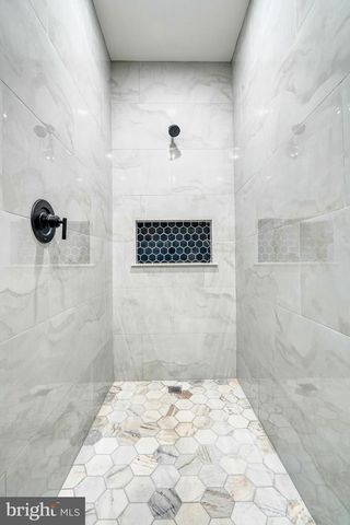 1231 LOWER STATE RD, North Wales, PA 19454