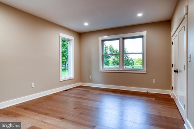 1231 LOWER STATE RD, North Wales, PA 19454