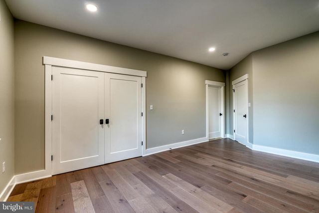 1231 LOWER STATE RD, North Wales, PA 19454