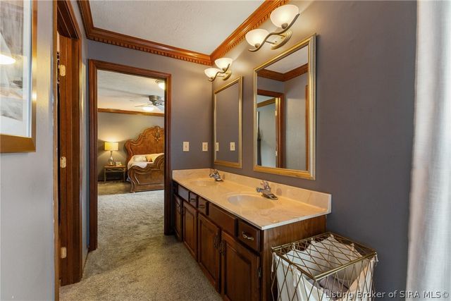 106 Amy Court, New Albany, IN 47150