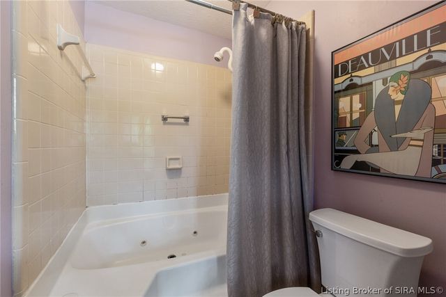 106 Amy Court, New Albany, IN 47150