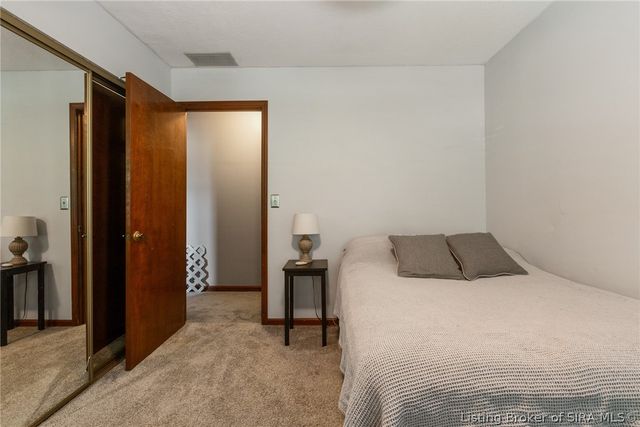 106 Amy Court, New Albany, IN 47150