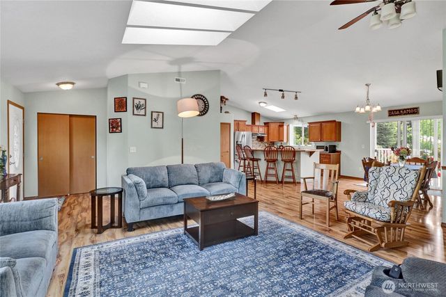 3725 Legg Road, Bow, WA 98232
