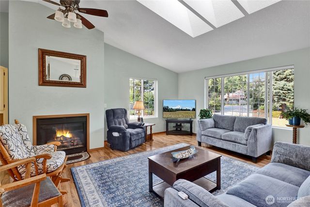 3725 Legg Road, Bow, WA 98232