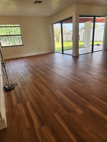 614 MIDIRON DRIVE, Kissimmee, FL 34759